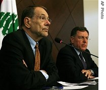 European Union foreign policy chief Javier Solana, left and Lebanese Prime Minister Fuad Saniora talk to reporters during a joint press conference after their meeting in Beirut
