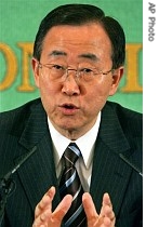 South Korea's Foreign Minister Ban Ki-moon gestures while answering questions at a press conference in Tokyo