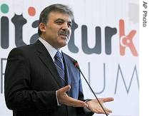 Abdullah Gul attends Italian-Turkish forum in Rome, Nov. 8, 2006