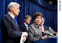 From left, senators: John Warner, Norm Coleman, Susan Collins and Ben Nelson