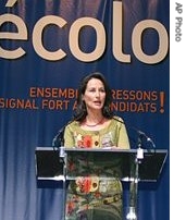 French Socialist presidential candidate Segolene Royal delivers her speech before signing the 'Pacte Ecologique' or pact for the environment, promoted by environment activist Nicolas Hulot