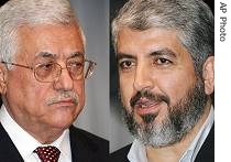 Palestinian president, Mahmoud Abbas, right, and Khaled Mashaal, in Damascus, Syria <br/>(File photo - 21 Jan 2007) 