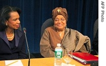 Condoleezza Rice (left) and Liberian President Ellen Johnson Sirleaf