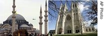Suleymaniye mosque, Istanbul, left, and National Cathedral, Washington, D.C. 
