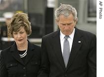 Laura and George Bush depart Andrews Air Force base in route to Virginia Tech convocation