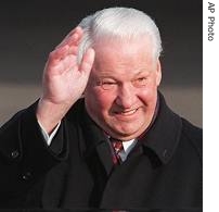Russian President Boris Yeltsin waves as he arrives at Helsinki airport (File photo - 20 Mar 1997)  