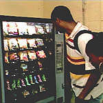 A U.S. government report wants to ban snack foods lacking in nutritional value from schools