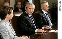 President Bush meets at the White House with Nancy Pelosi (l) and Harry Reid, 2 May 2007