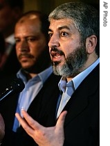 Exiled Hamas political chief Khaled Mashaal speaks to the media at the Arab League headquarters in Cairo, Egypt 28 Apr 2007