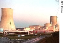 General view of the Civaux power plant<br />