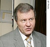 Israeli Cabinet Minister Meir Sheetrit (file photo)