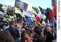 Opposition demonstrators on Pushkin Square