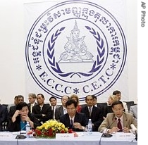 Cambodian and foreigners, judges and prosecutors sit during a press conference inside the court hall of Khmer Rouge Tribunal headquarters in Phnom Penh, Cambodia, 13 June 2007