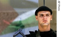 A member of Palestinian President Mahmoud Abbas's guard, 18 Jun 2007