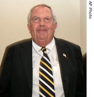 Fred Fielding (March 2007 photo)