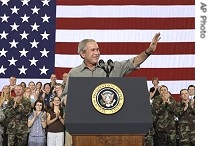 President Bush during his visit to West Virginia Air National Guard 167th Airlift Wing, in Martinsburg, W.V., 04 Jul 2007<br />