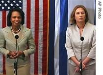U.S. Secretary of State, Condoleezza Rice (l) and Israel Foreign Minister Tzipi Livni attend a press conference in Jerusalem, 01 Aug 2007