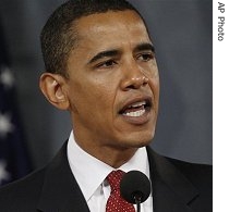 Democratic presidential hopeful, Sen. Barack Obama, delivers a speech about terrorism, 01 Aug 2007