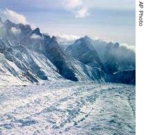 An aerial view of the Siachen Glacier, northwest of Jammu, India 
