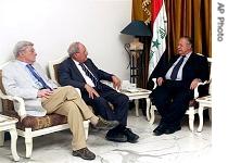From left: Senators John Warner and Carl Levin meeting with Iraq's President Jalal Talabani in Baghdad, 18 Aug 2007