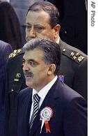 Turkey's new President Abdullah Gul, foreground, arrives for a graduation ceremony at the Military Medical Academy in Ankara, 29 Aug 2007