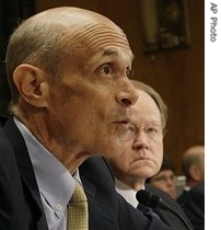 Homeland Security Secretary Michael Chertoff (l) and Director of National Intelligence Michael McConnell (r) testifies on post-9/11 terrorist threat to the U.S., 10 Sep 2007