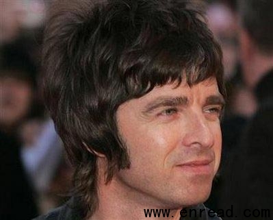 Noel Gallagher of Oasis arrives at the Brit Awards in London, February 14, 2007. British men are becoming increasingly interested in having their eyebrows professionally groomed, according to Debenhams department store which plans to hold men-only "guybrow" nights.
