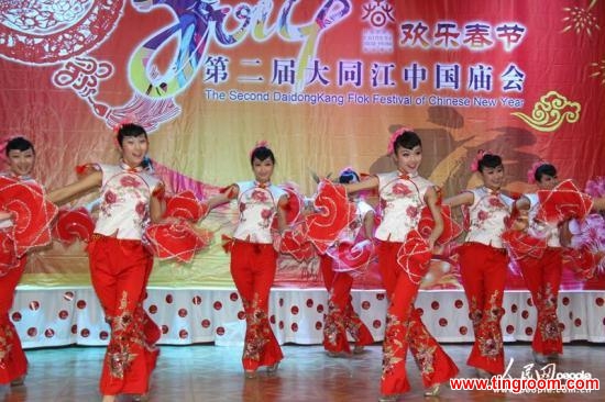The Chinese embassy in the DPRK is bringing its own temple fair to Pyongyang.
