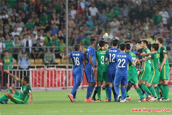 Chinese Super League: Jiangsu now second after controversial win